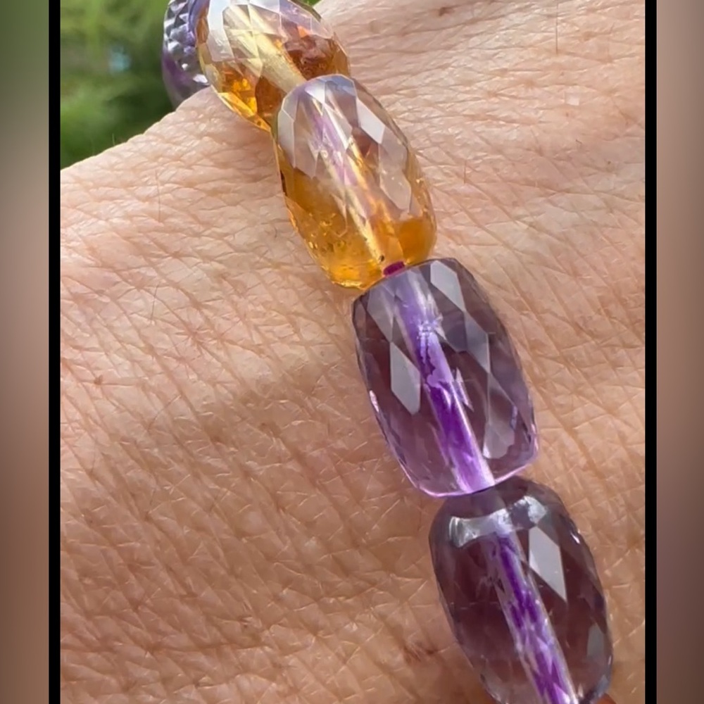 279A. Fine Ametrine GemStone BUCKET shape Bracelet - Picture 4 of 7